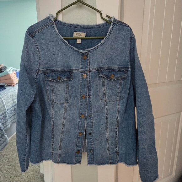 LOGO Denim jacket - Picture 1 of 8